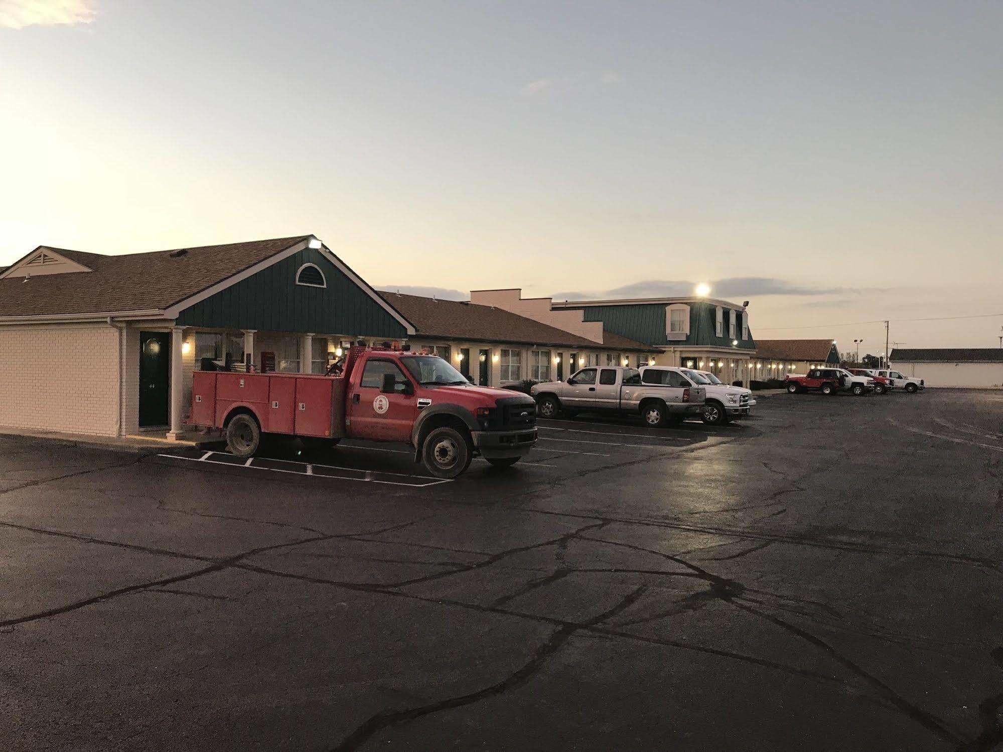 Budget Inn Daleville Exterior foto